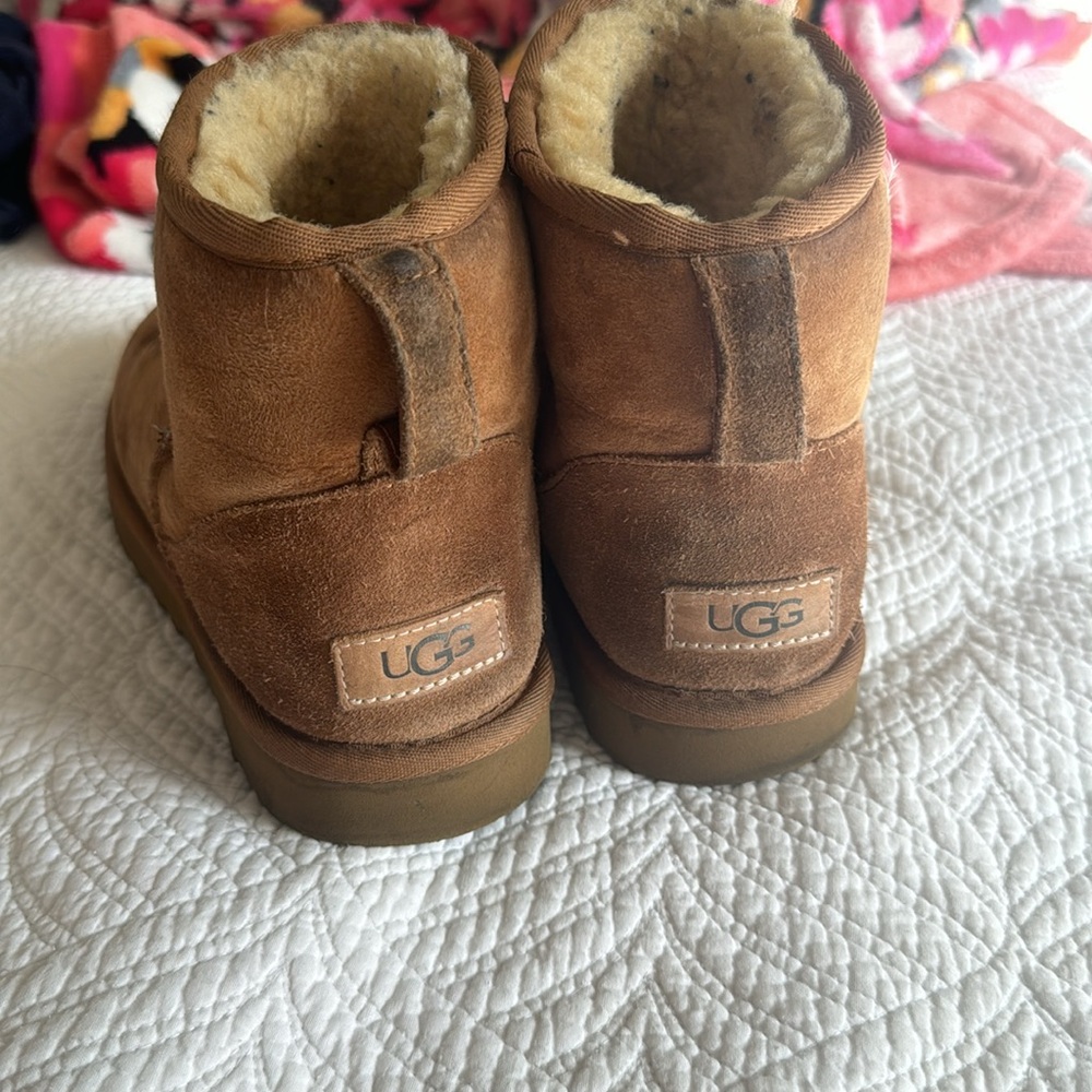 Ugg Classic Mini - image 3
